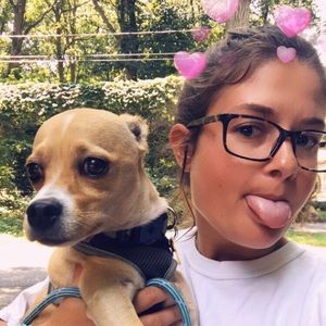 Meet your Posher, Dana